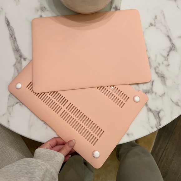 Other - Mac 13 Inch Laptop Case